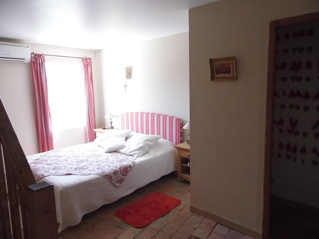 La Mais'Ange Berrias-et-Casteljau Kamer foto