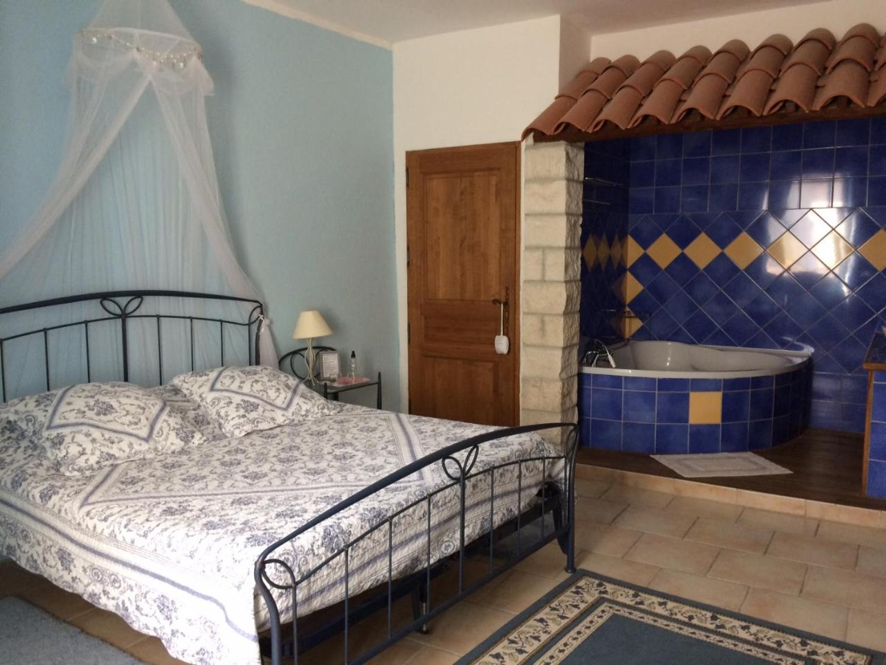 La Mais'Ange Berrias-et-Casteljau Buitenkant foto